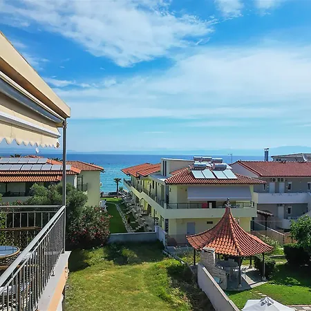 Olga House 2 Bedrooms 6 Guests * Polychrono