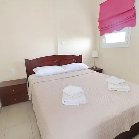 Апартаменты Olga House 2 Bedrooms 6 Guests Полихроно