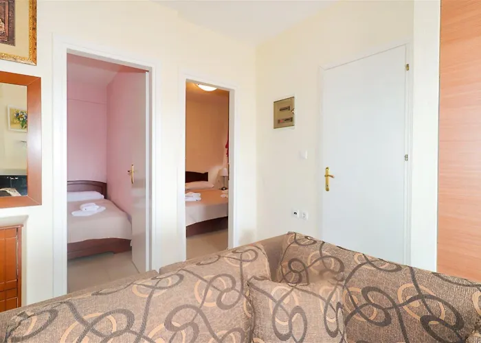 Daire Olga House 2 Bedrooms 6 Guests Polychrono