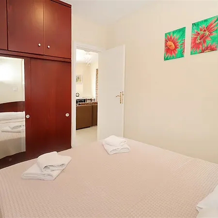 Apartment Olga House 2 Bedrooms 6 Guests